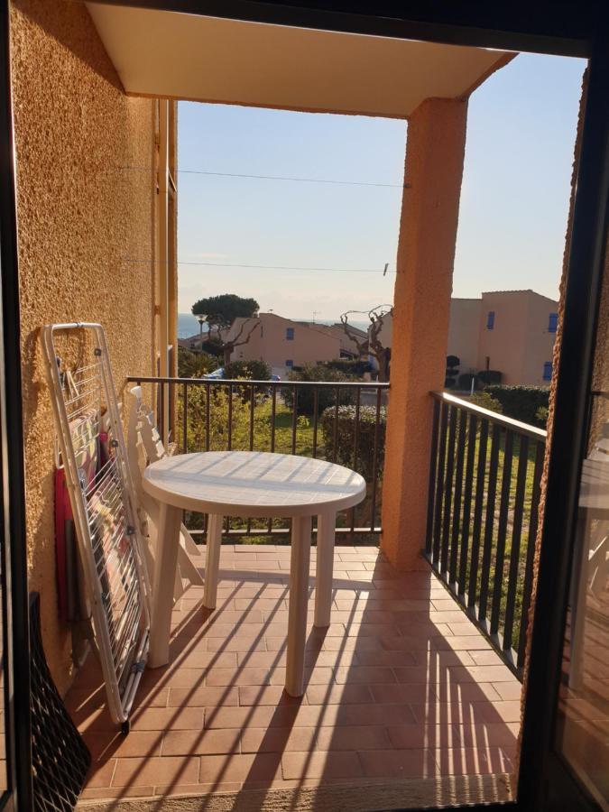 T2 Vue Mer Avec Parking Prive Saint-Pierre-la-Mer  Exterior photo